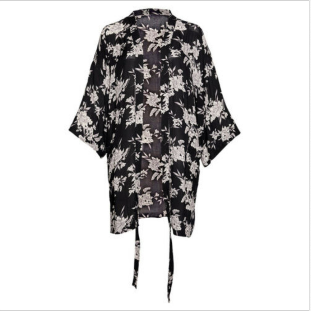 Fabfitfun Spiritual Gangster Maya Kimono Floral